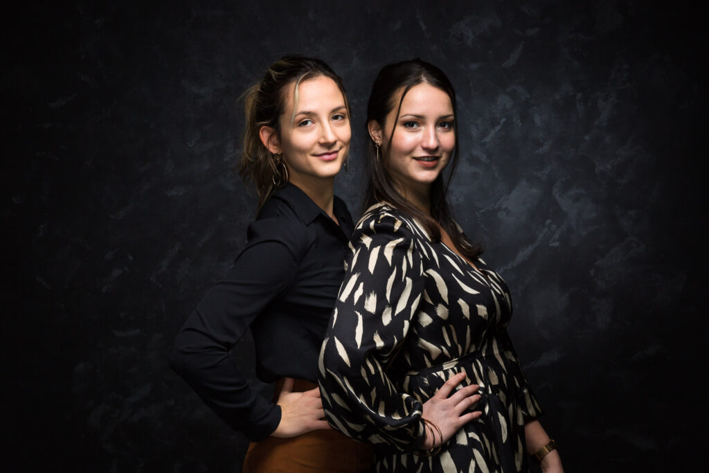 portrait entre amies réalisé par un photographe professionnel