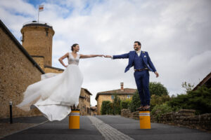 couple de mariés lors de leur mariage